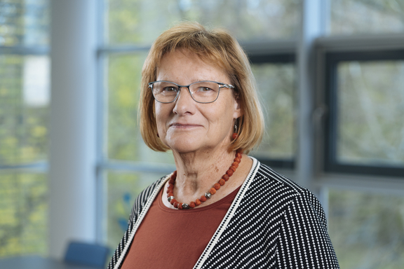 Vorstandsmitglied Barbara Breuer-Radbruch im Porträt